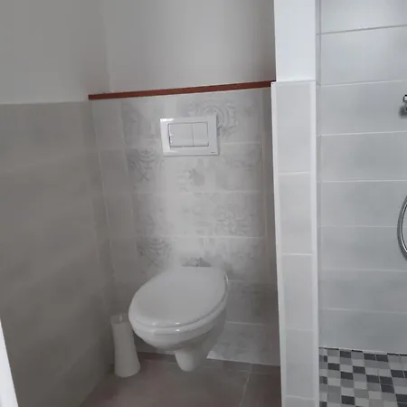 Les Pivoines Climatise, Proximite Et Foret Nyaraló *