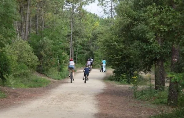 펜션 Les Pivoines Climatise, Proximite Et Foret 생 힐레르 드 리에